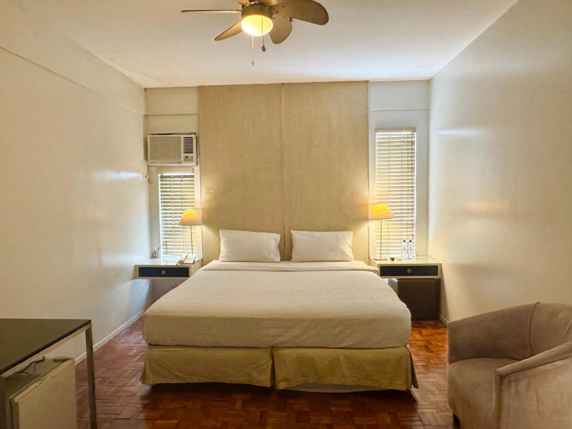 The Clipper House, Poblacion Makati Manila Szoba fotó